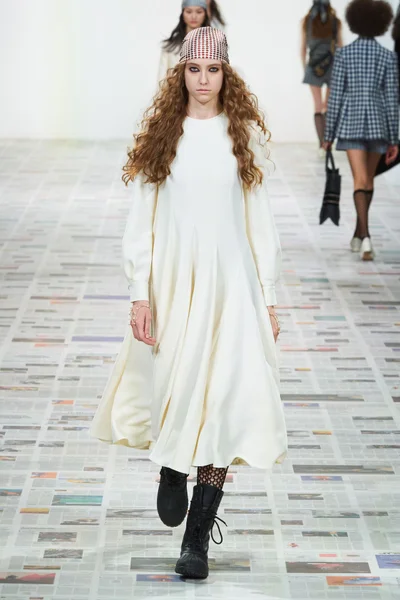 Look 40